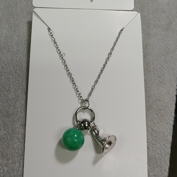 Witch Hat Charm Necklace Green Gemstone Adjustable Stainless-Steel Chain - Picture 4 of 5